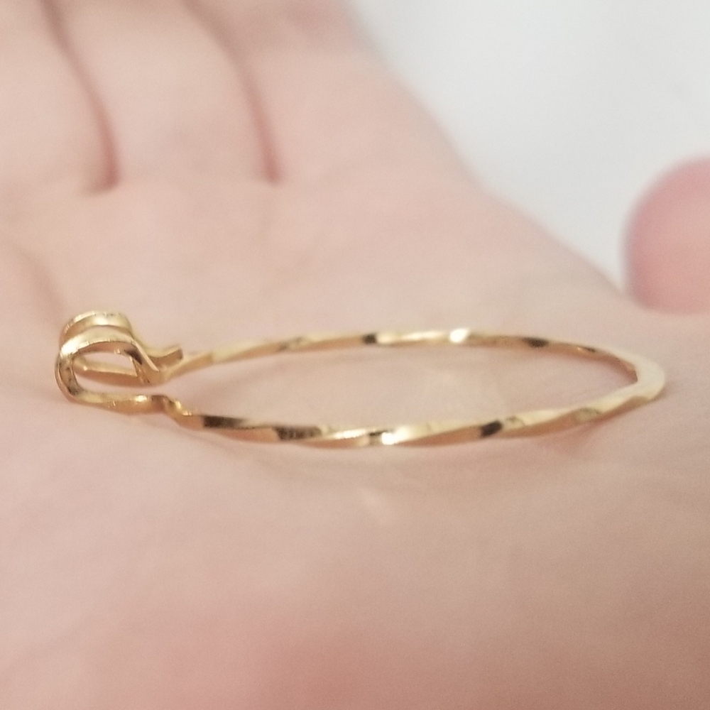 EUC goldtone necklace clasp attachment